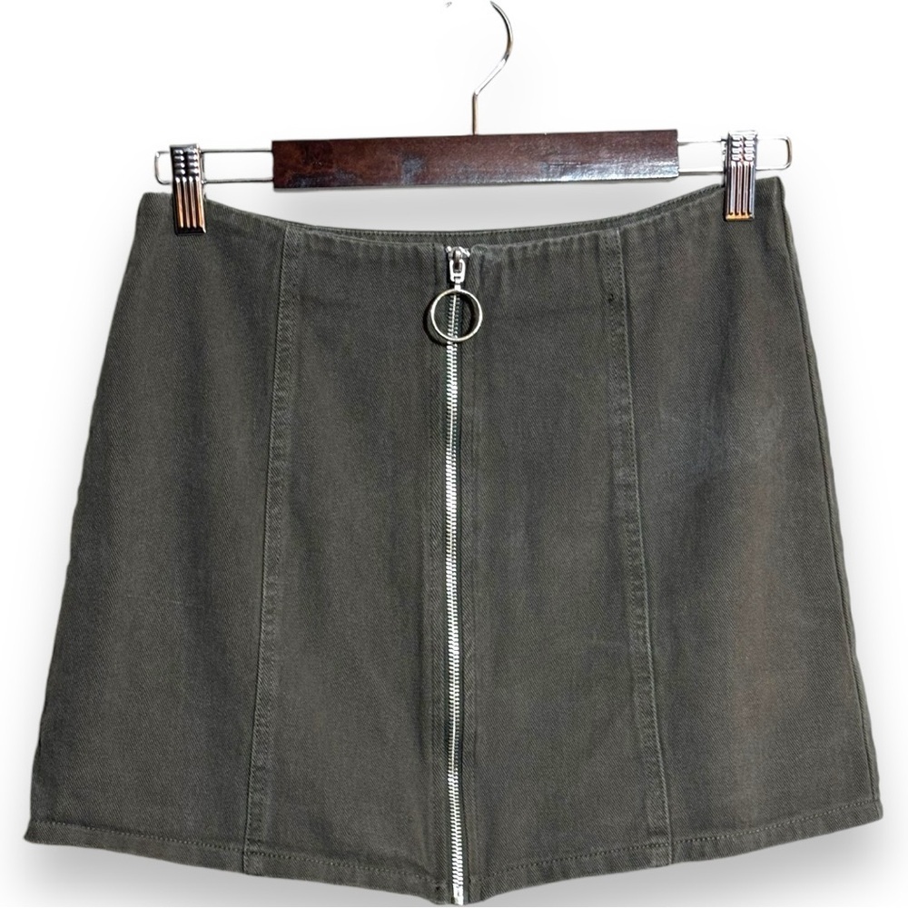 Chloe & Katie Casual Lg Gray/Green Front Silver Ring Zip High Waist Mini Skirt - Picture 16 of 16